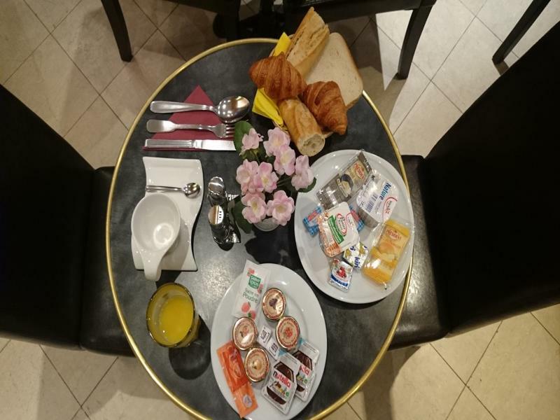 Hotel Korner Montmartre Parigi Esterno foto